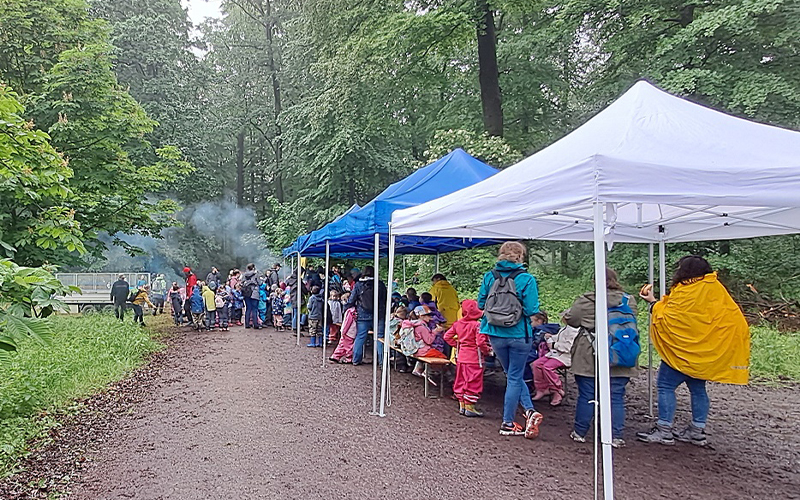 Die Stadt Bad Pyrmont, die Stadtforst und die Jägerschaft haben am 22.Mai die Aktion „Tag im Wald“ durchgeführt.