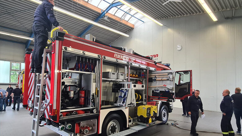 TLF 3000 für die Stützpunktfeuerwehr Baarsen konnte in Dissen abgeholt werden