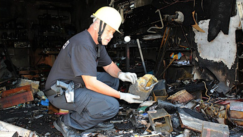 Brand und Explosion in einer Garage