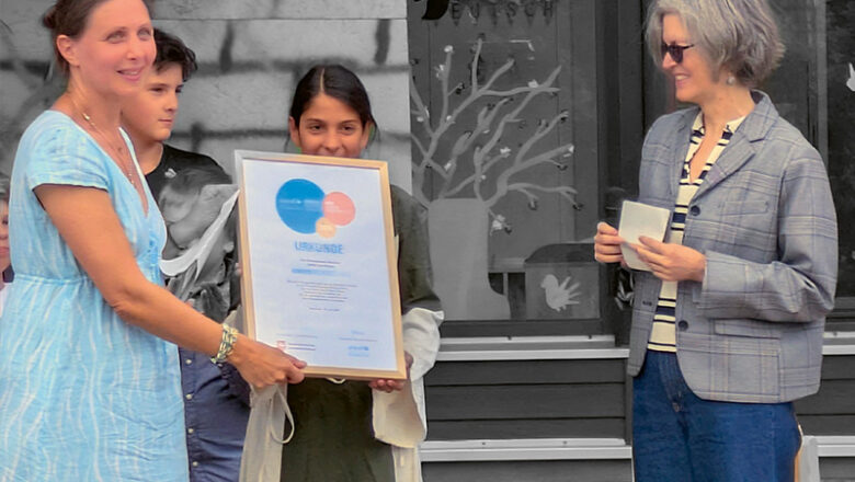 „Wir leben Kinderrechte!“ Grundschule Baarsen feiert die Kinderrechteschule und den Sommer