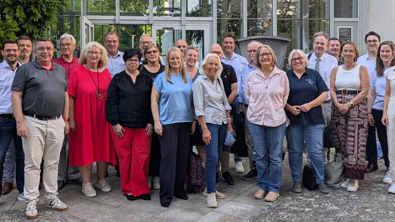 Auf gutem Weg zur Konzeption für das Kurtheater: Workshop mit breiter Beteiligung im Ratssaal